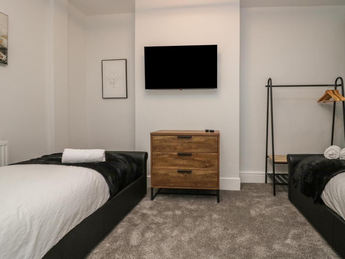 Eden On The Crescent Apartment Morecambe Luaran gambar